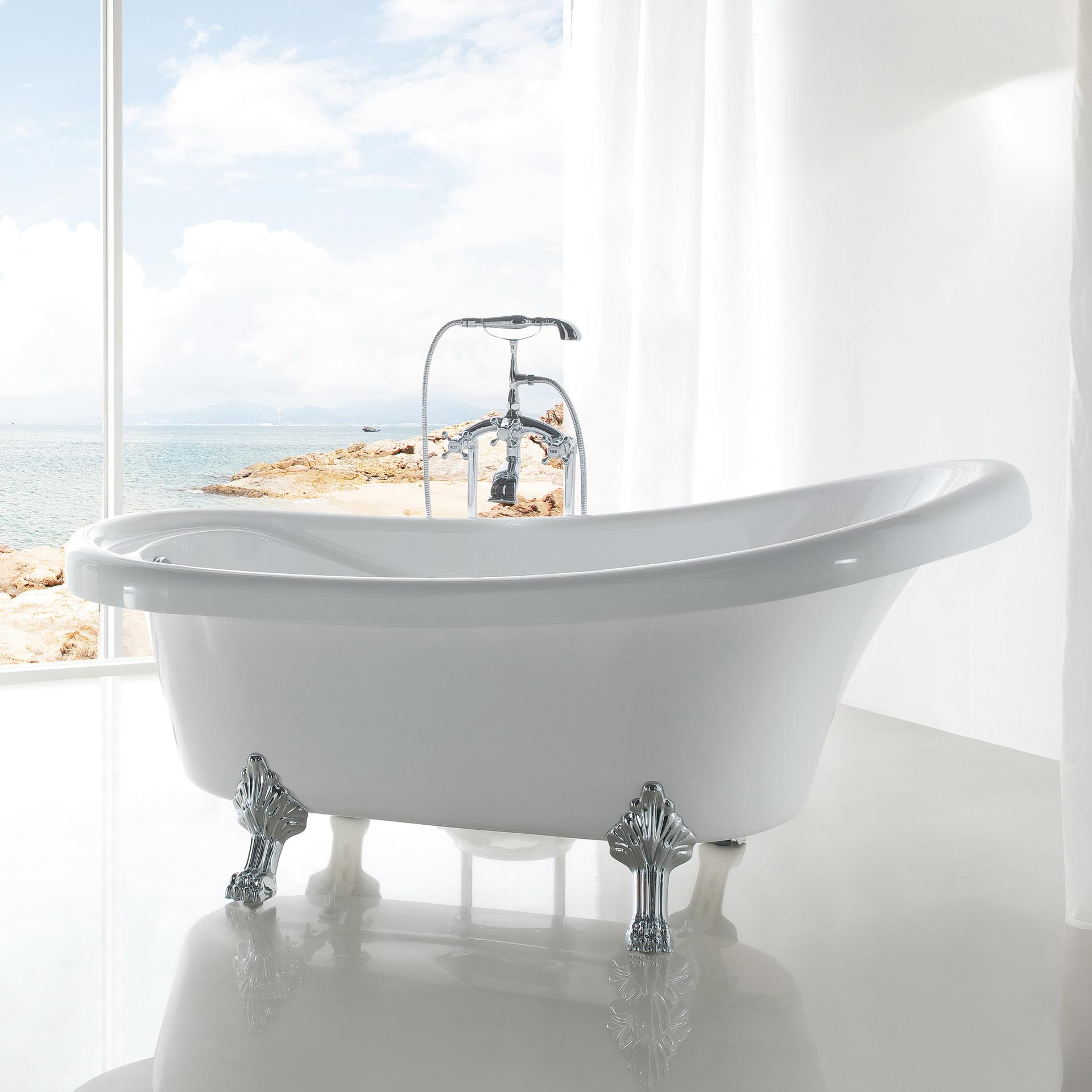 Altis Bathtub